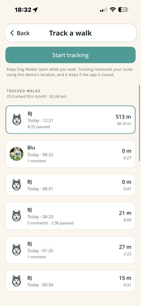 History of tracked walks with distance and duration